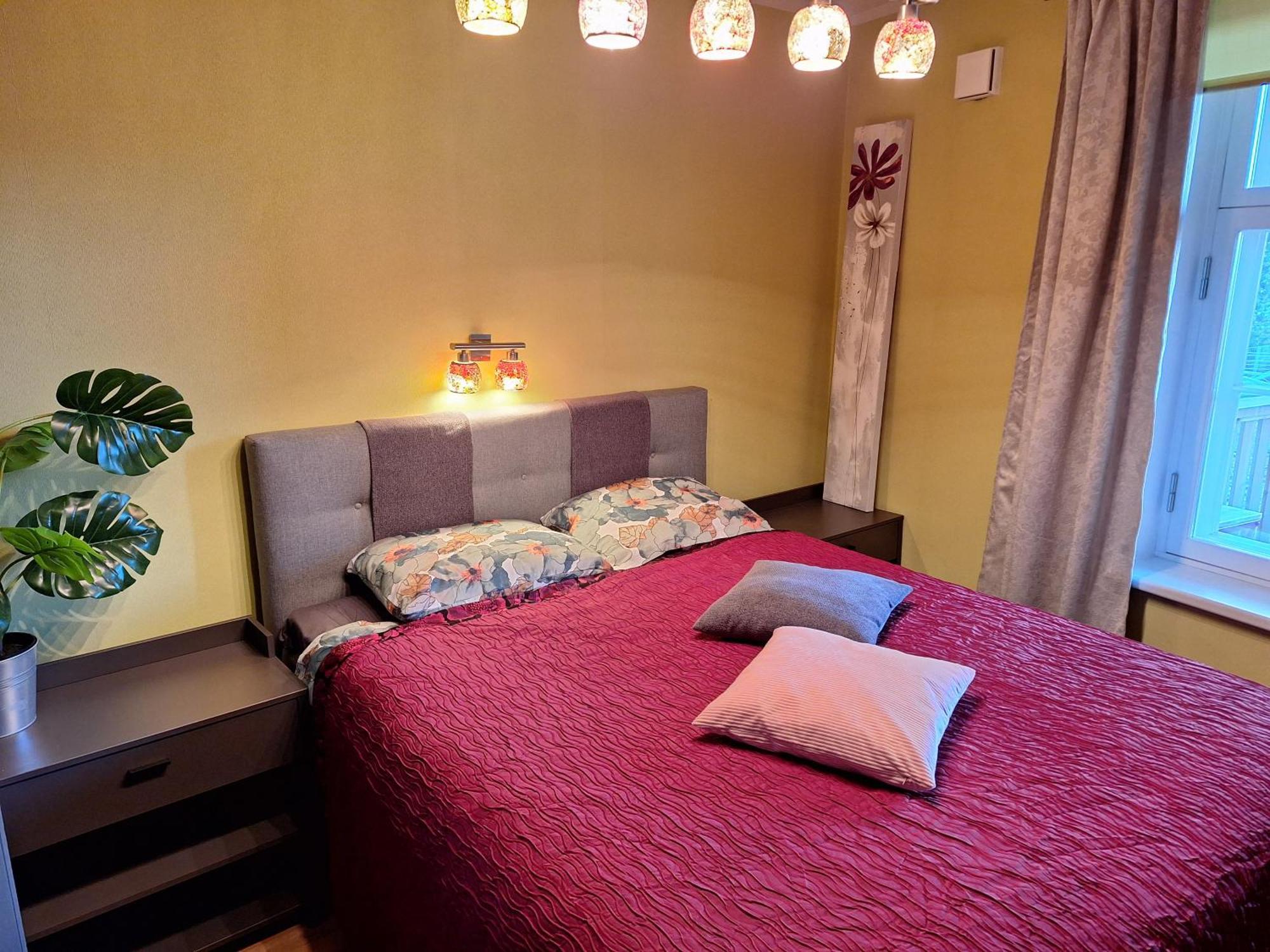 Idyllic In Supilinn With A Balcony, Private Parking And Contact-free Entrance * Tartu